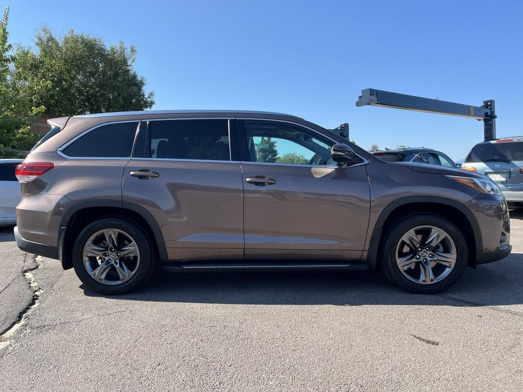 used 2018 Toyota Highlander car, priced at $29,000