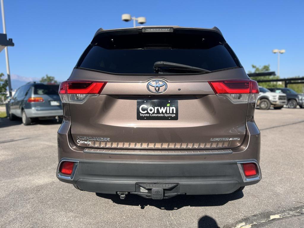 used 2018 Toyota Highlander car, priced at $29,000