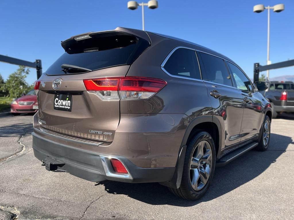 used 2018 Toyota Highlander car, priced at $29,000