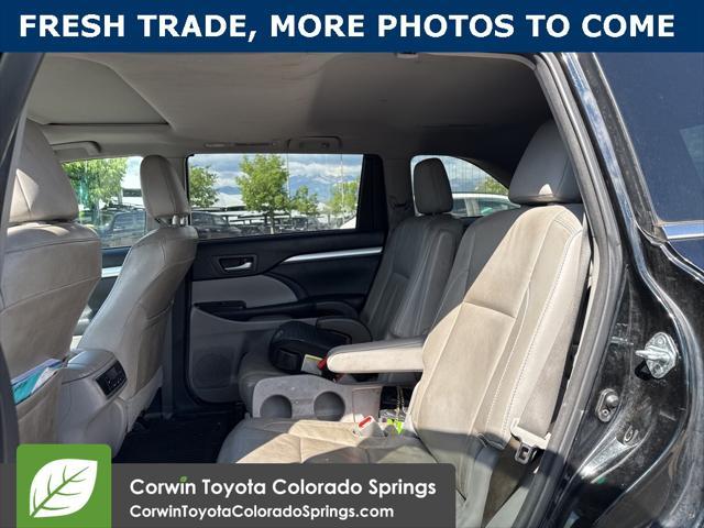 used 2015 Toyota Highlander car, priced at $17,750