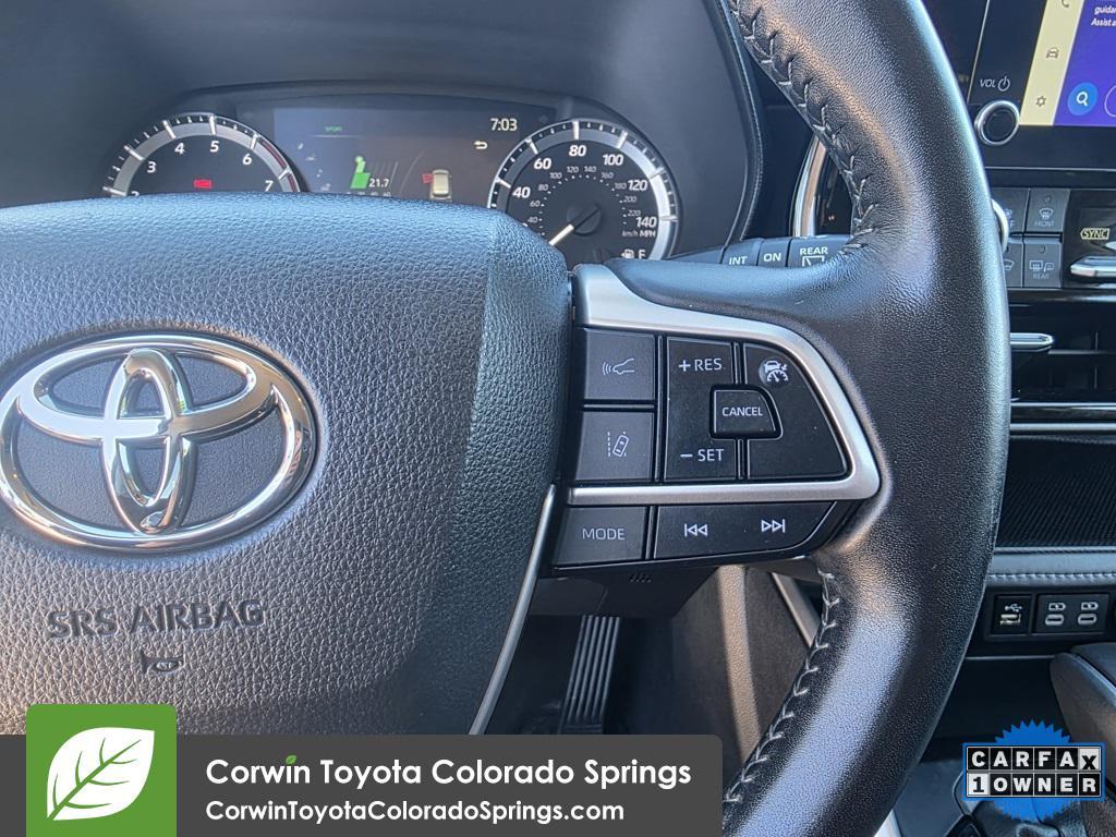 used 2024 Toyota Highlander car, priced at $36,000