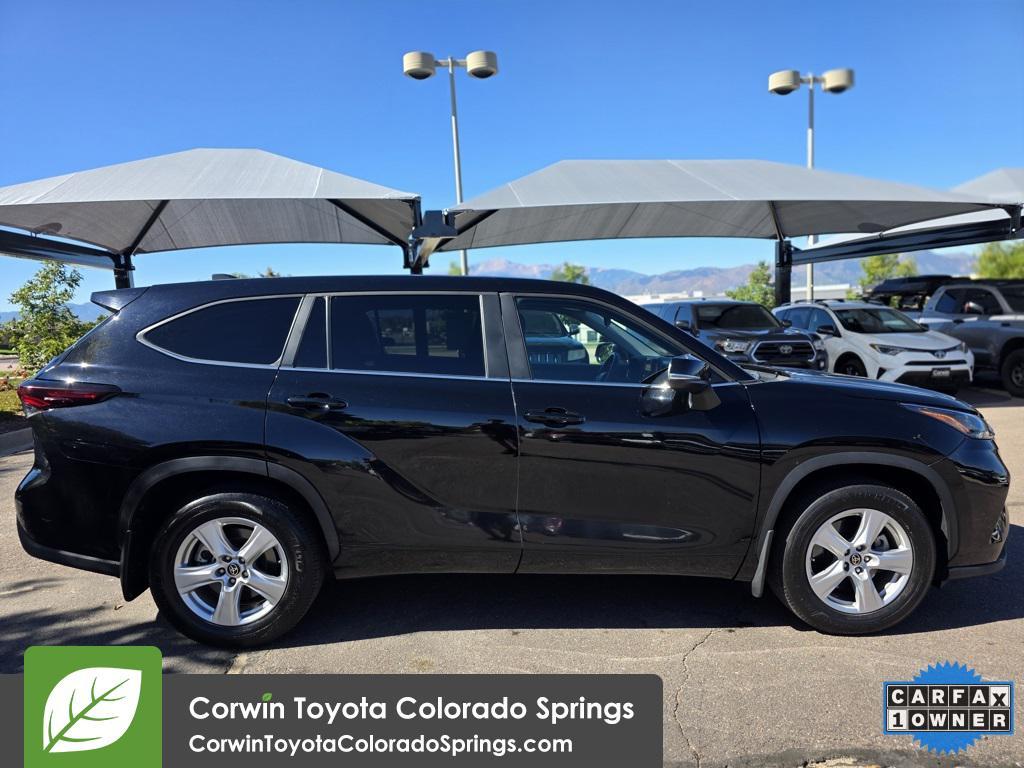 used 2024 Toyota Highlander car, priced at $36,000