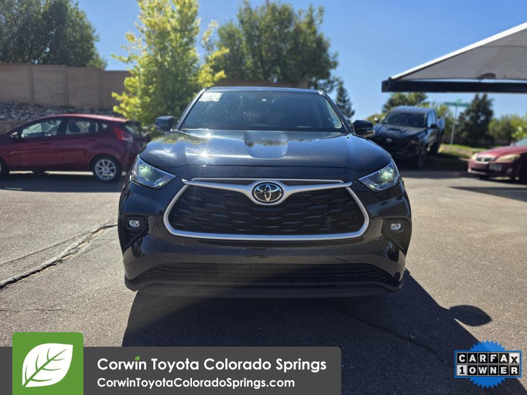 used 2024 Toyota Highlander car, priced at $36,000