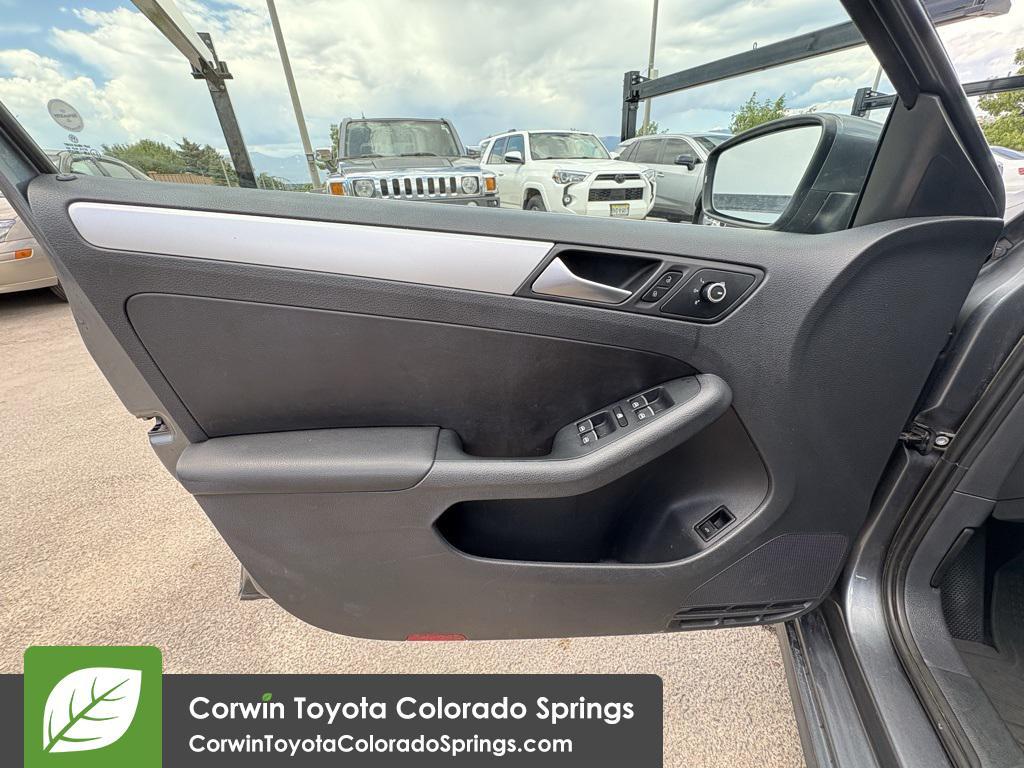 used 2013 Volkswagen Jetta car, priced at $7,000