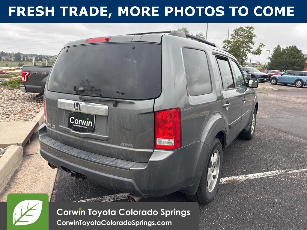 used 2009 Honda Pilot car, priced at $9,000