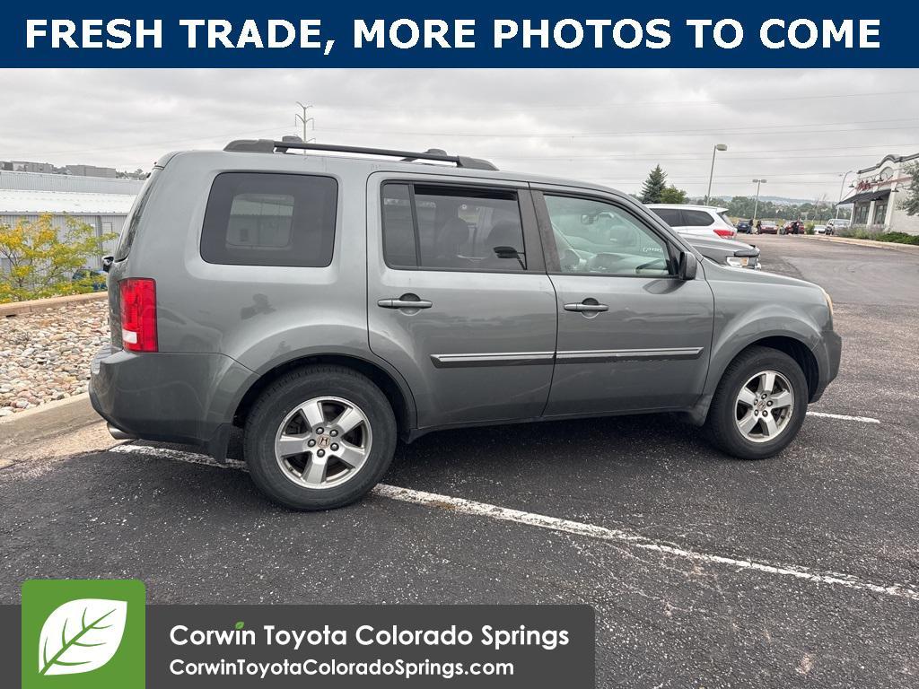 used 2009 Honda Pilot car, priced at $9,000