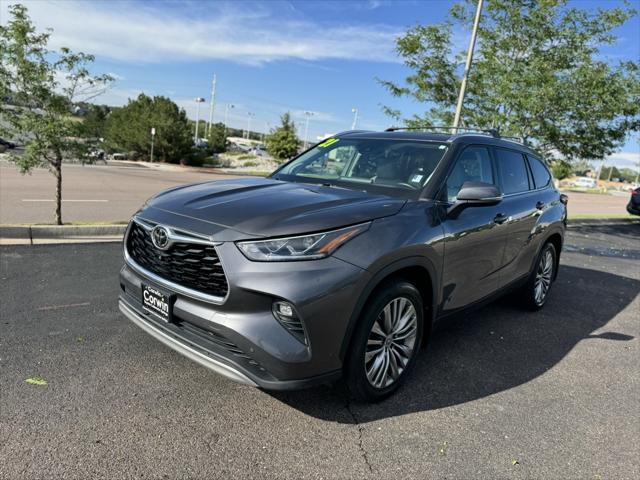 used 2021 Toyota Highlander car, priced at $39,500