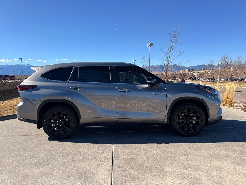 used 2026 Toyota Highlander car, priced at $52,189