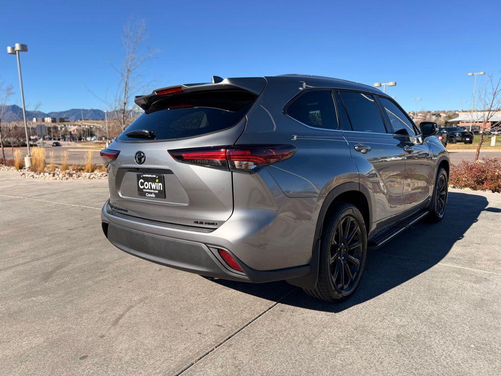used 2026 Toyota Highlander car, priced at $52,189