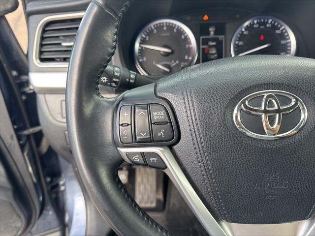 used 2015 Toyota Highlander car, priced at $16,200