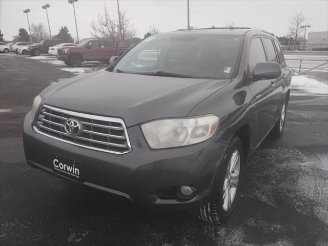 used 2010 Toyota Highlander car, priced at $12,000