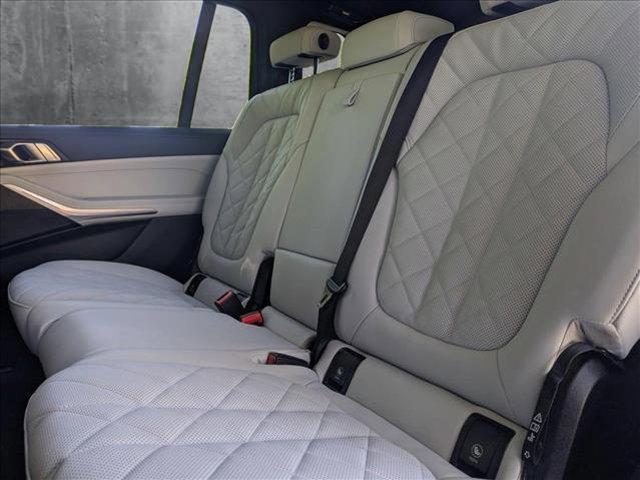 new 2026 BMW X7 car, priced at $94,115