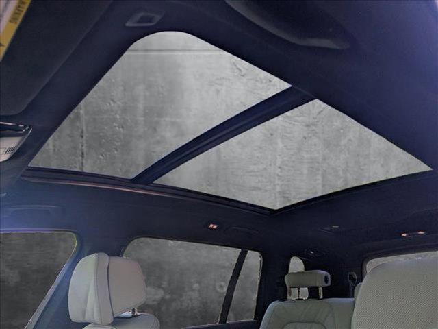 new 2026 BMW X7 car, priced at $94,115