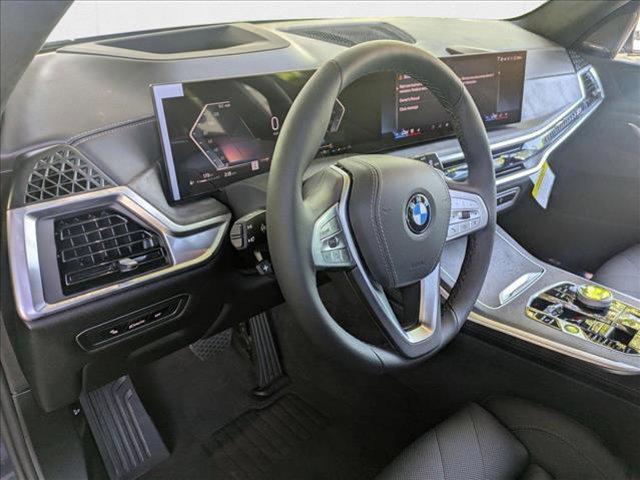 new 2026 BMW X7 car, priced at $93,965