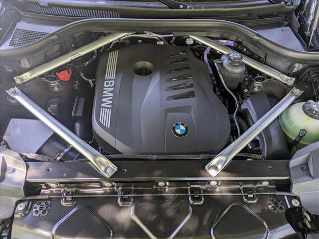 new 2026 BMW X7 car, priced at $93,065