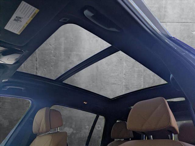 new 2026 BMW X7 car, priced at $93,065