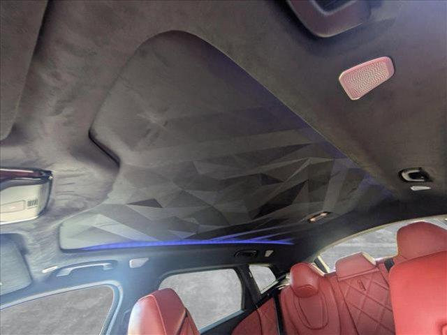 new 2025 BMW XM car, priced at $166,325