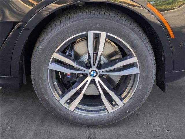 new 2026 BMW X7 car, priced at $94,525