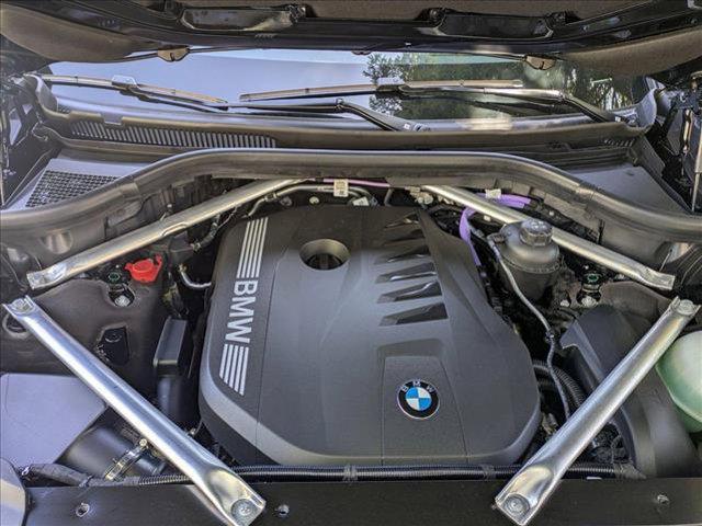 new 2025 BMW X7 car, priced at $89,275