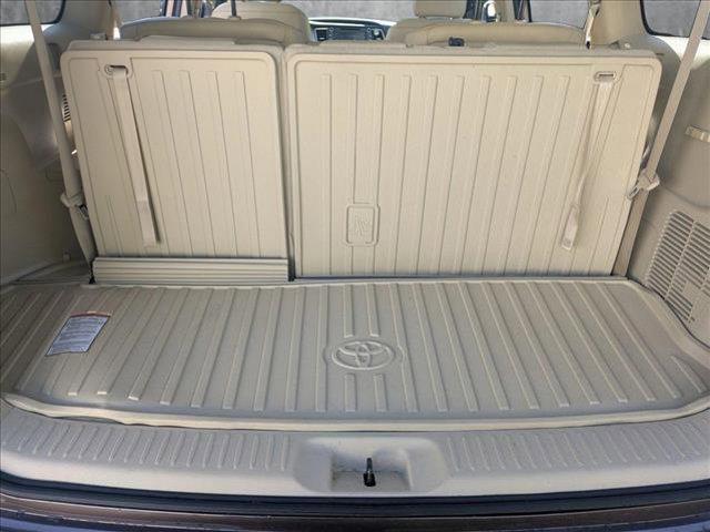 used 2019 Toyota Highlander car, priced at $30,547