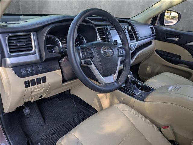 used 2019 Toyota Highlander car, priced at $30,547