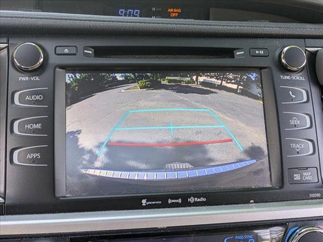 used 2019 Toyota Highlander car, priced at $30,547