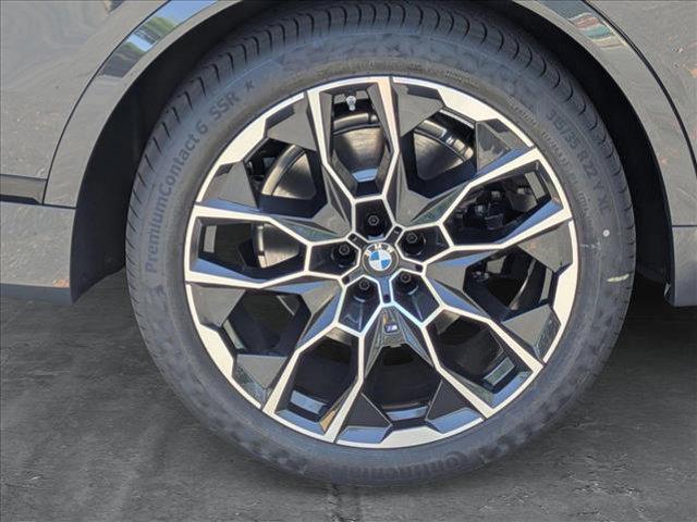 new 2025 BMW X7 car, priced at $102,090