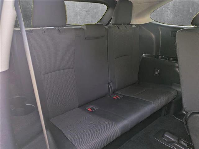 used 2022 Toyota Highlander car, priced at $33,487