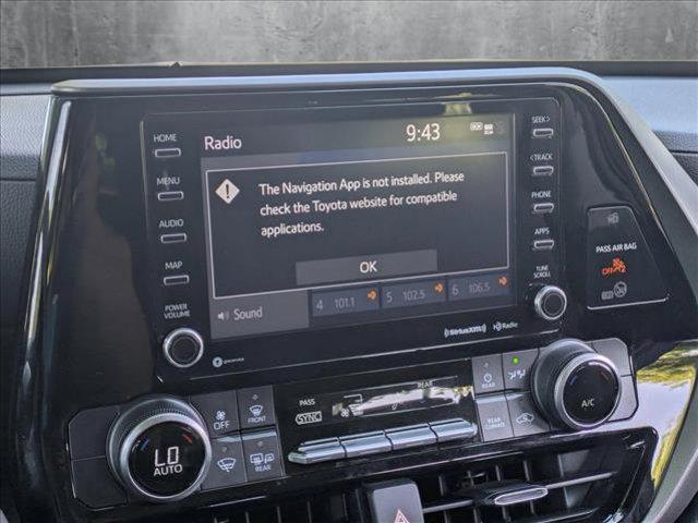 used 2022 Toyota Highlander car, priced at $33,487