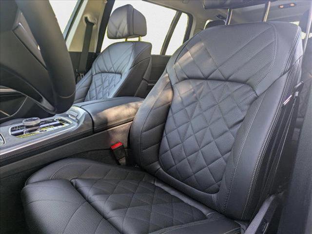 new 2026 BMW X7 car, priced at $93,515