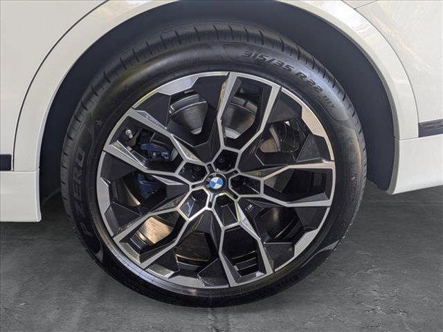 new 2026 BMW X7 car, priced at $92,915