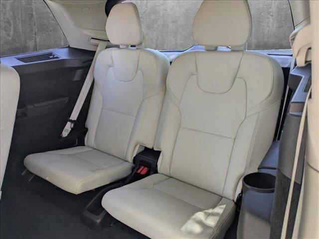 used 2020 Volvo XC90 car, priced at $30,987