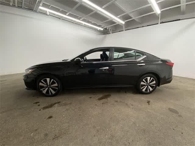 used 2022 Nissan Altima car, priced at $17,490