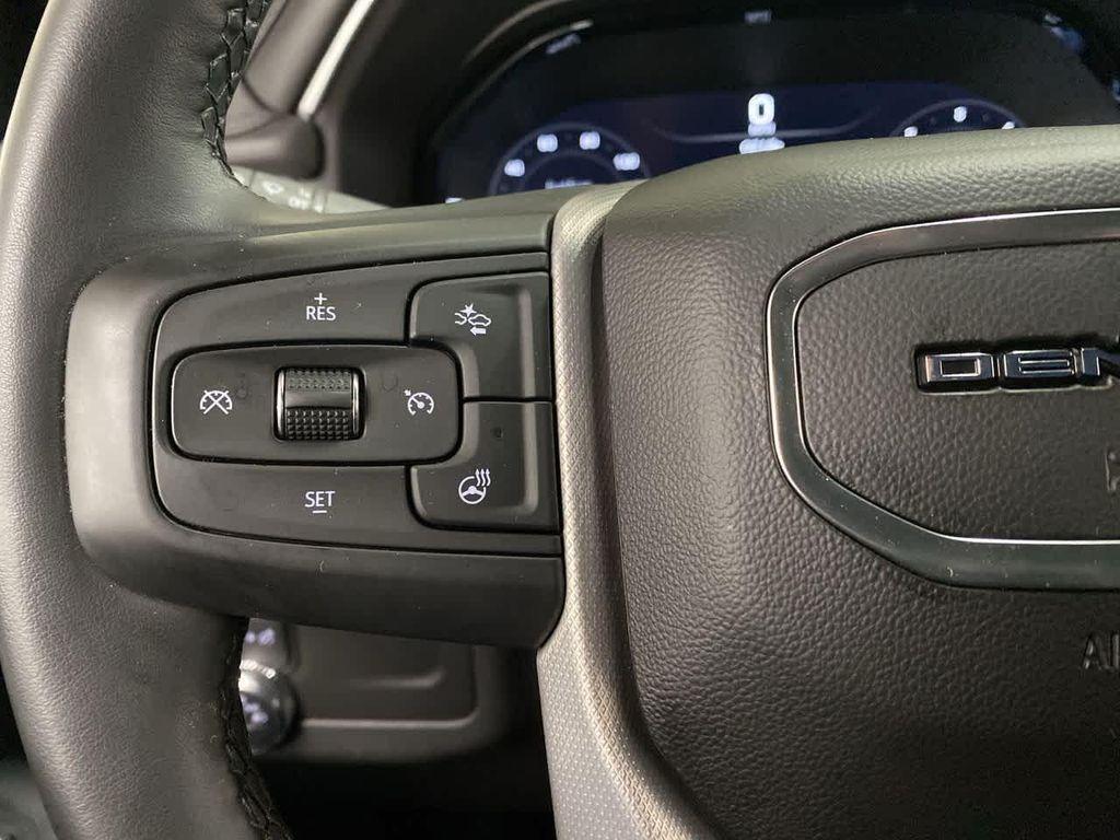 used 2024 GMC Yukon car, priced at $63,990