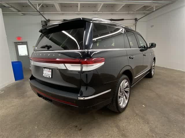 used 2022 Lincoln Navigator car, priced at $49,990