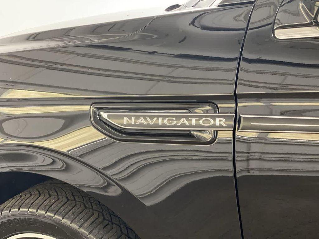 used 2019 Lincoln Navigator car, priced at $36,990