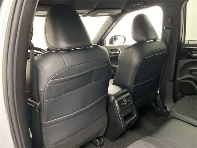 used 2024 Mitsubishi Outlander car, priced at $26,990