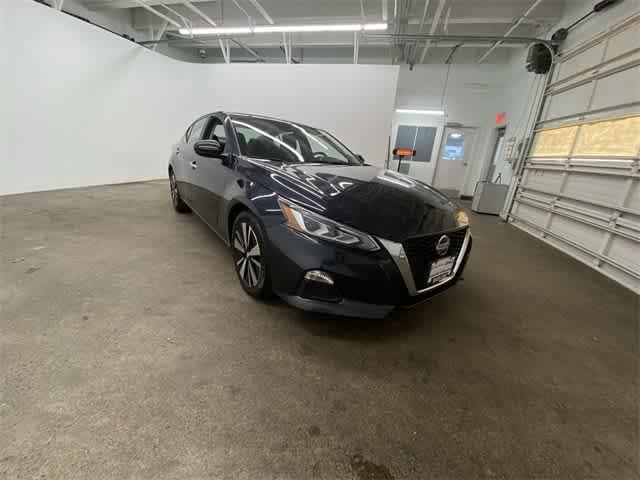 used 2022 Nissan Altima car, priced at $17,490