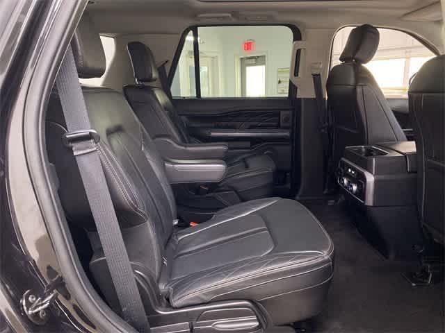 used 2021 Ford Expedition car, priced at $38,990