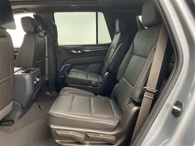 used 2024 GMC Yukon car, priced at $72,990