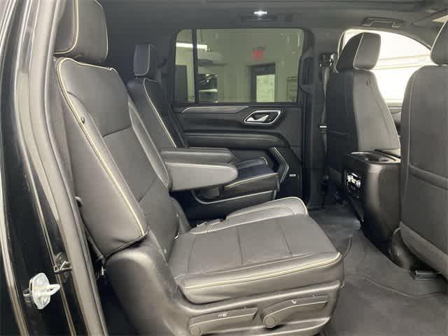 used 2022 GMC Yukon XL car, priced at $34,990