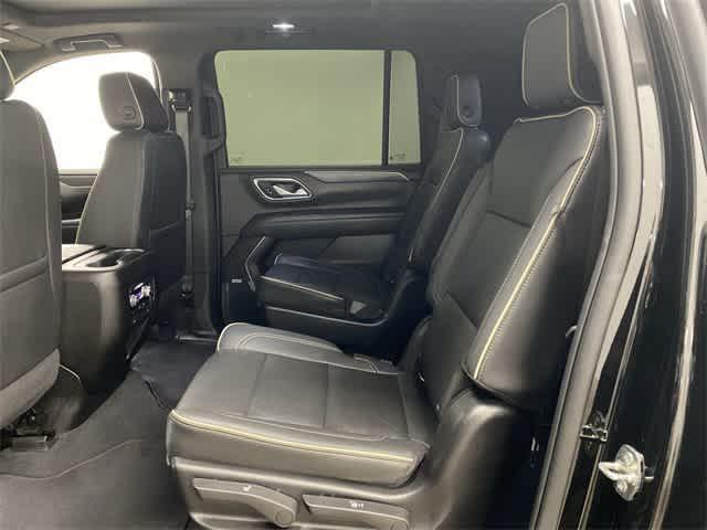 used 2022 GMC Yukon XL car, priced at $34,990