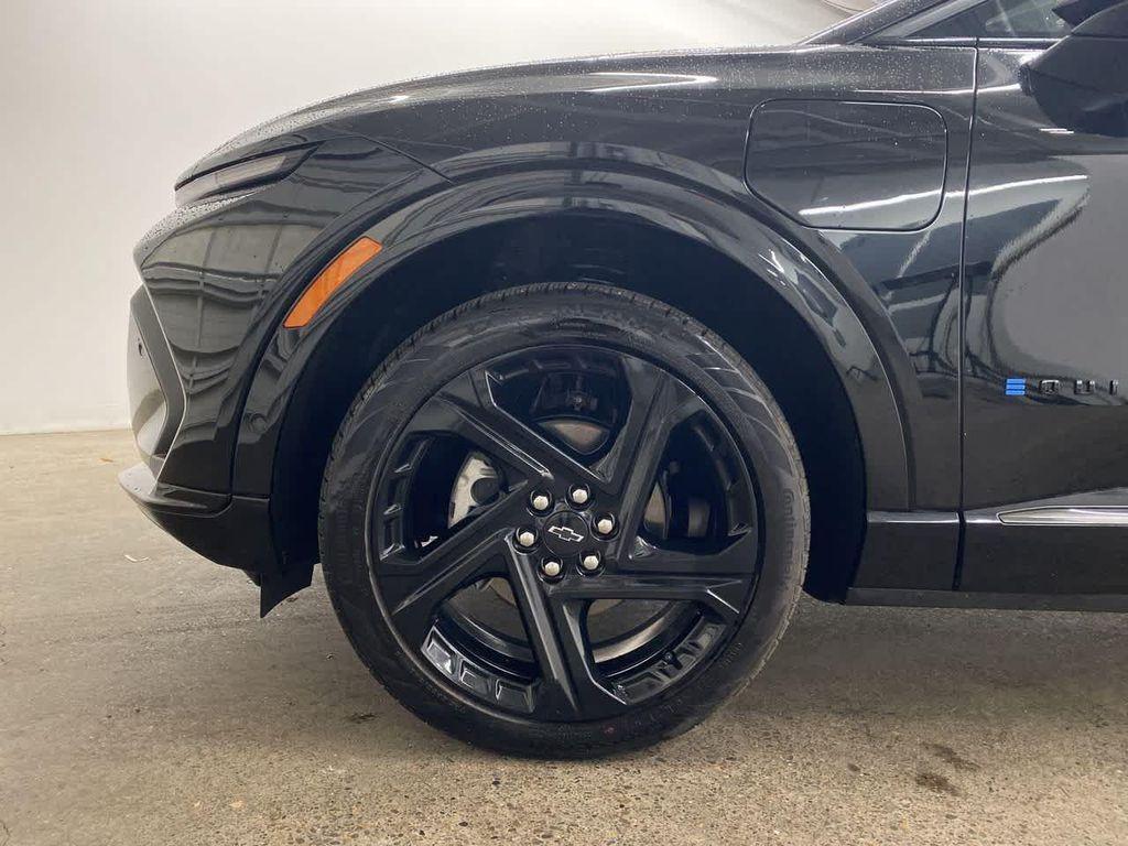 used 2024 Chevrolet Equinox EV car, priced at $29,790