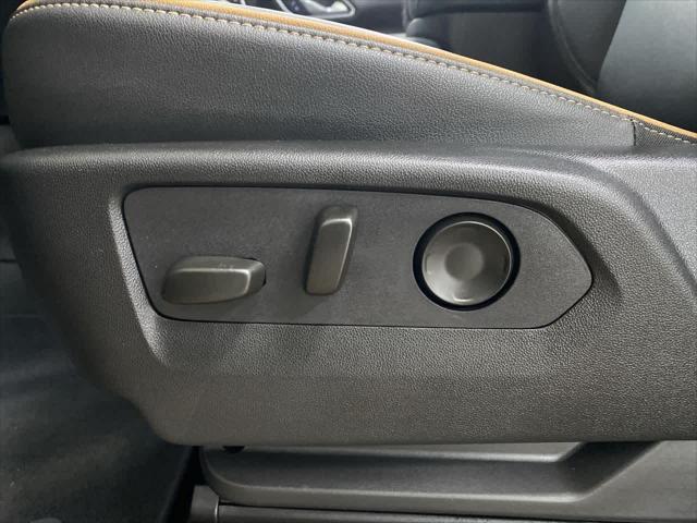 used 2024 GMC Yukon car, priced at $77,990