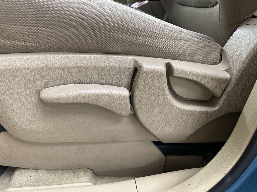 used 2008 Saturn Vue car, priced at $4,990