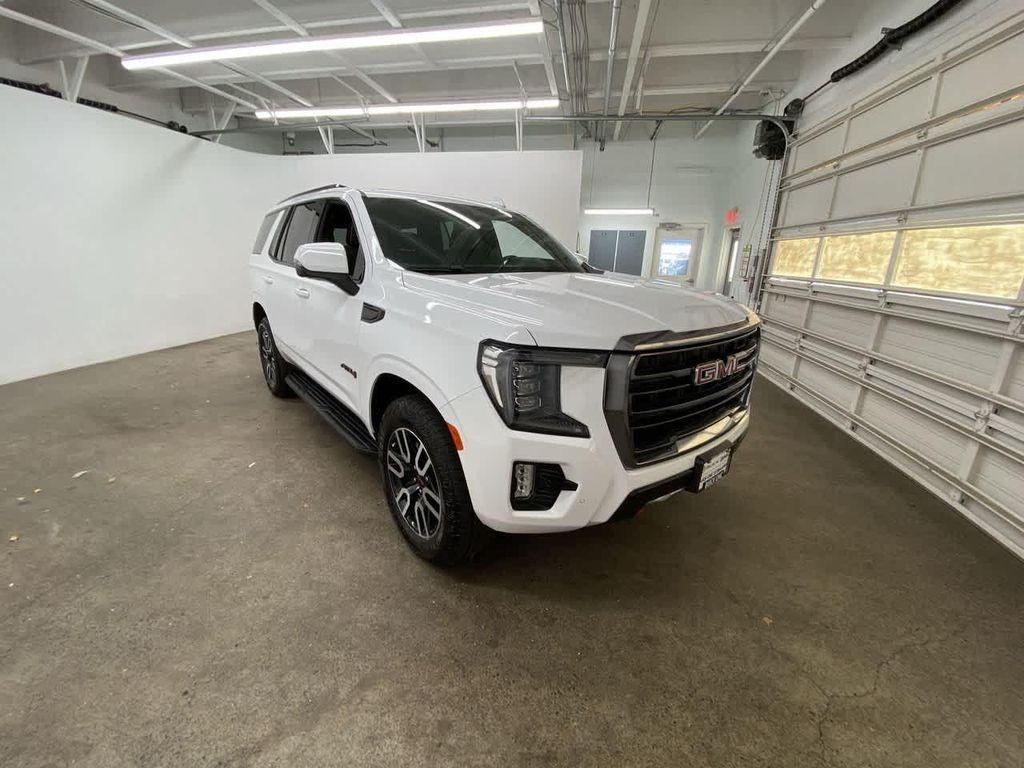 used 2024 GMC Yukon car, priced at $71,990