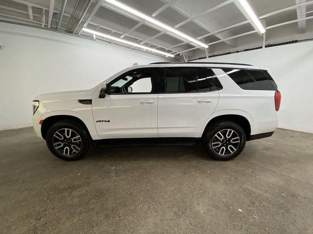 used 2024 GMC Yukon car, priced at $71,990