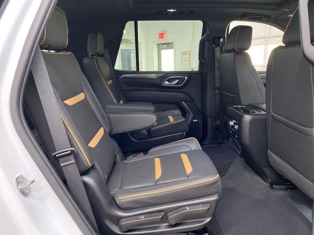 used 2024 GMC Yukon car, priced at $71,990