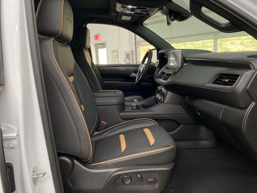 used 2024 GMC Yukon car, priced at $71,990