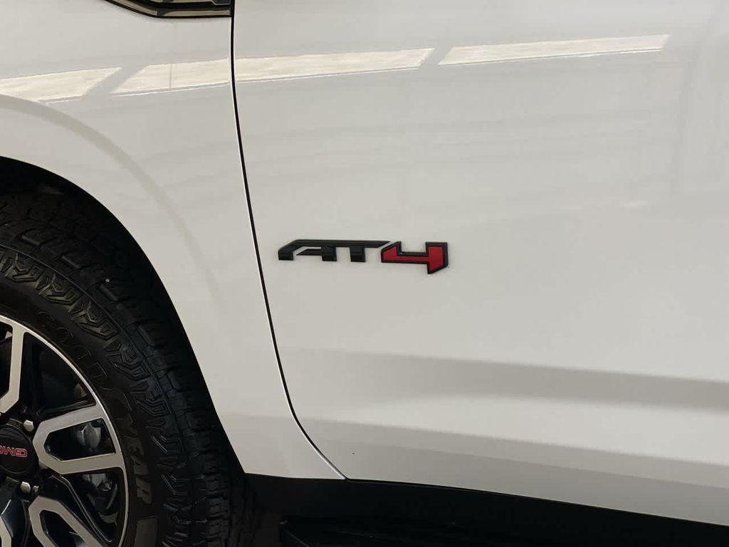 used 2024 GMC Yukon car, priced at $71,990